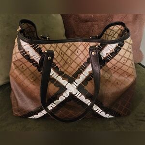 L.A.M.B Tote by Gwen Stefani w/ wristlet Smoke Ombre Kingsvale Designer Bag